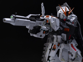 Illustration for article titled Someone Wants To Pay $9,000 for a Gundam Model